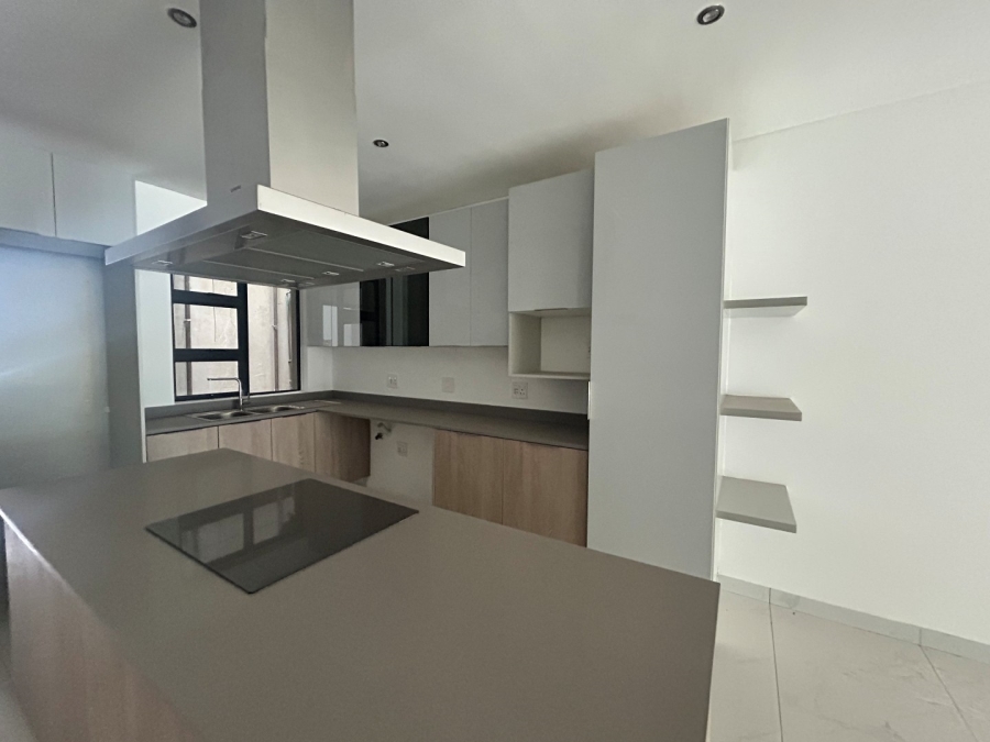 To Let 2 Bedroom Property for Rent in Houghton Estate Gauteng