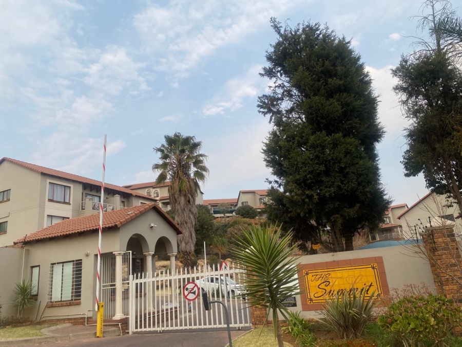 2 Bedroom Property for Sale in Winchester Hills Gauteng