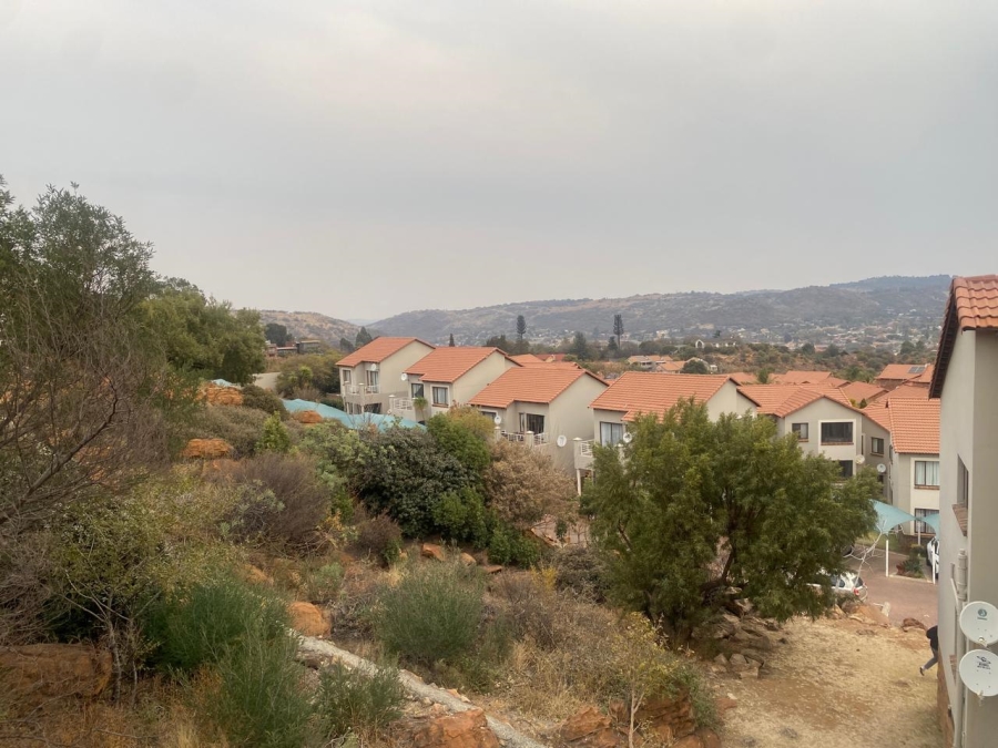 2 Bedroom Property for Sale in Winchester Hills Gauteng