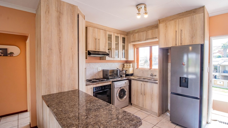 2 Bedroom Property for Sale in Winchester Hills Gauteng