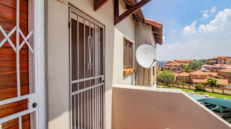 2 Bedroom Property for Sale in Winchester Hills Gauteng