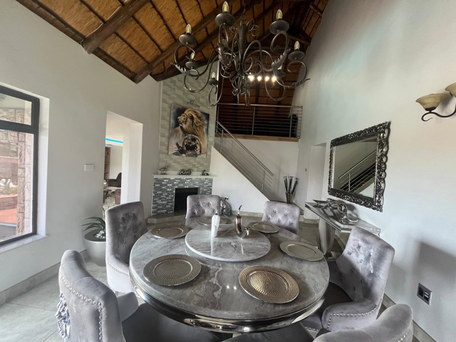 4 Bedroom Property for Sale in Helderkruin Gauteng