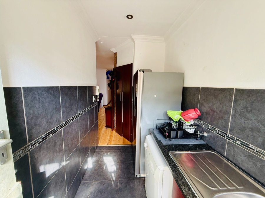 3 Bedroom Property for Sale in Florauna Gauteng