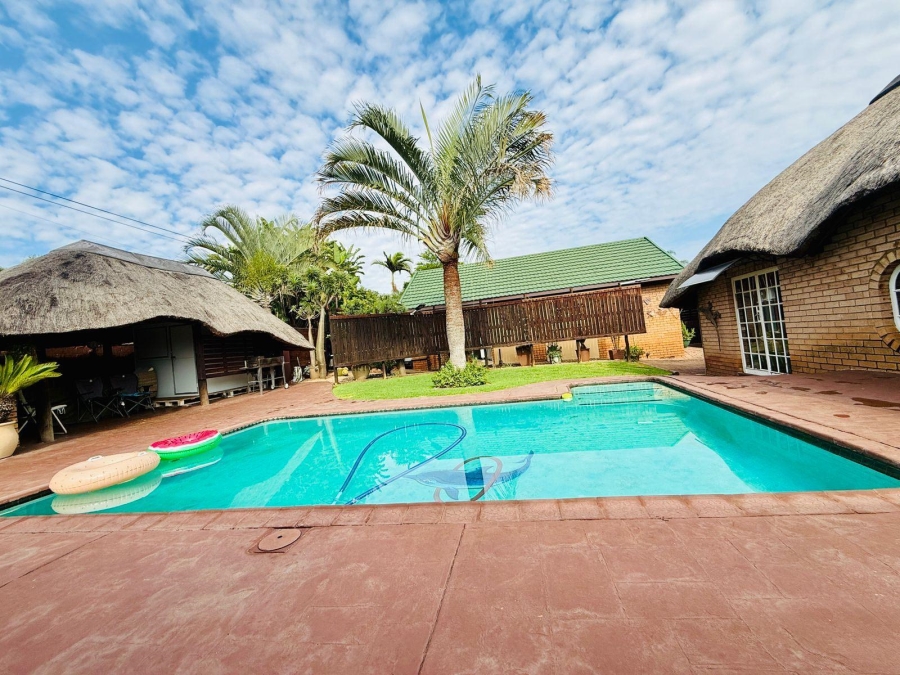 3 Bedroom Property for Sale in Florauna Gauteng