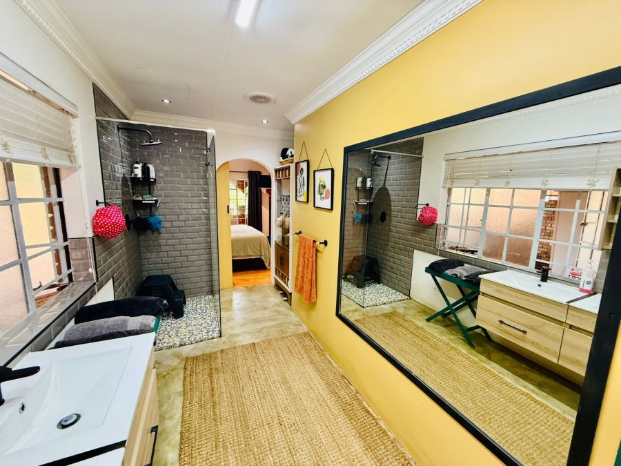 3 Bedroom Property for Sale in Florauna Gauteng