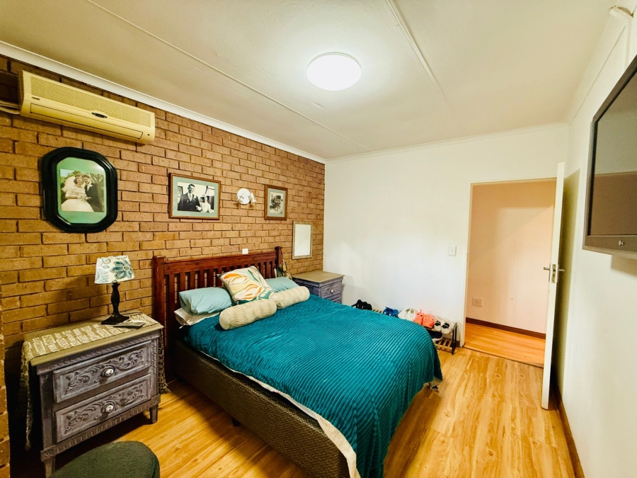 3 Bedroom Property for Sale in Florauna Gauteng