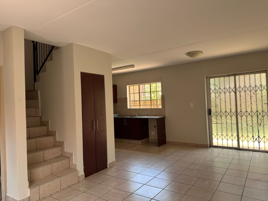 3 Bedroom Property for Sale in Annlin Gauteng