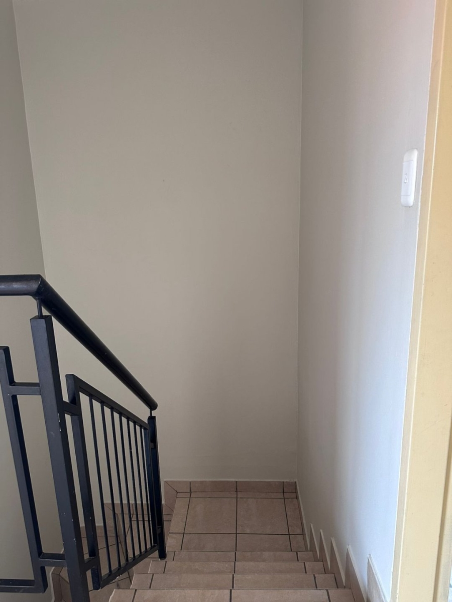 3 Bedroom Property for Sale in Annlin Gauteng