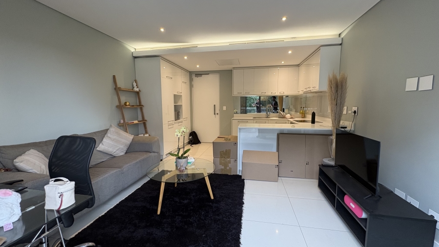 1 Bedroom Property for Sale in Rosebank Gauteng