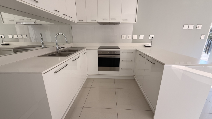 1 Bedroom Property for Sale in Rosebank Gauteng