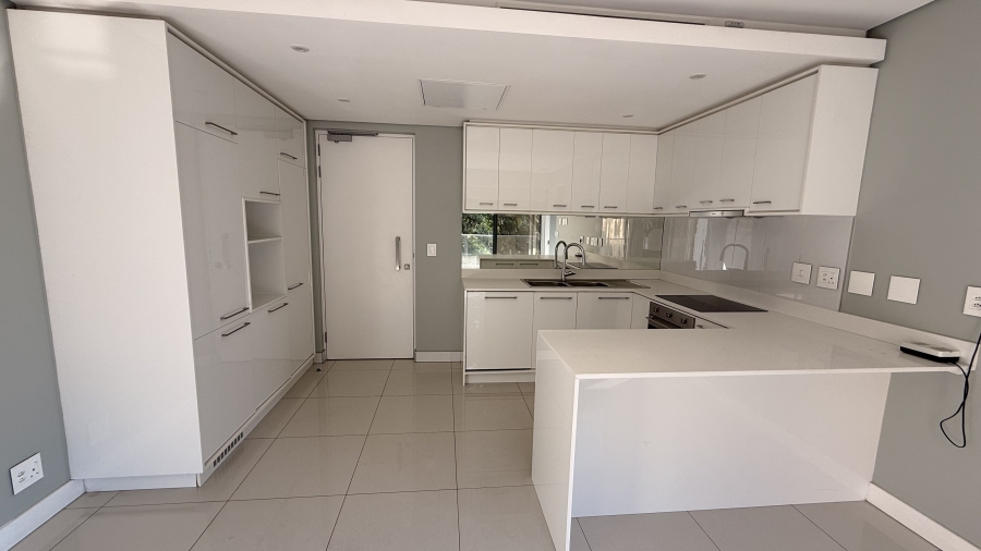 1 Bedroom Property for Sale in Rosebank Gauteng