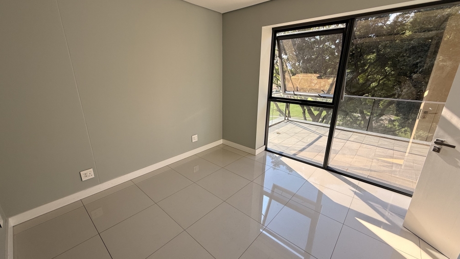 1 Bedroom Property for Sale in Rosebank Gauteng