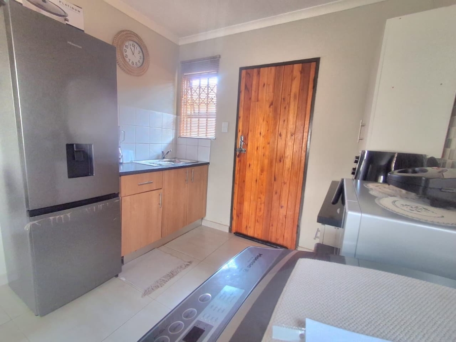 2 Bedroom Property for Sale in Windmill Park Gauteng