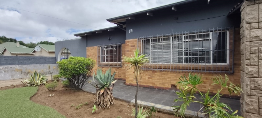 4 Bedroom Property for Sale in Randfontein Central Gauteng