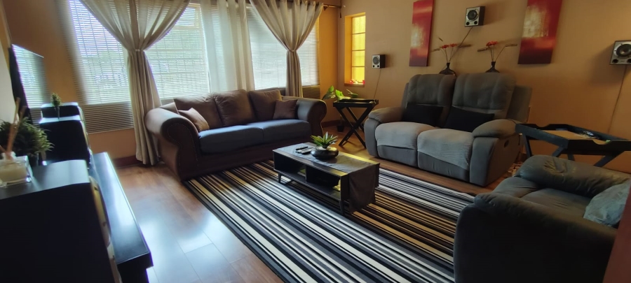 4 Bedroom Property for Sale in Randfontein Central Gauteng