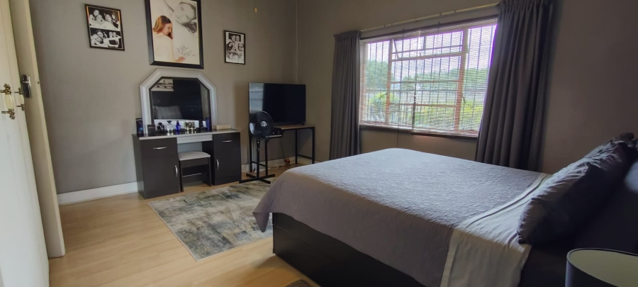 4 Bedroom Property for Sale in Randfontein Central Gauteng