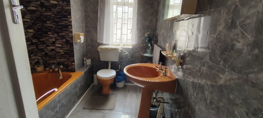 4 Bedroom Property for Sale in Randfontein Central Gauteng