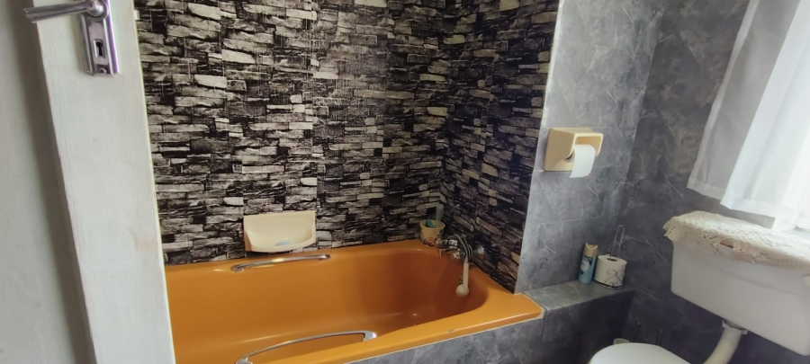 4 Bedroom Property for Sale in Randfontein Central Gauteng