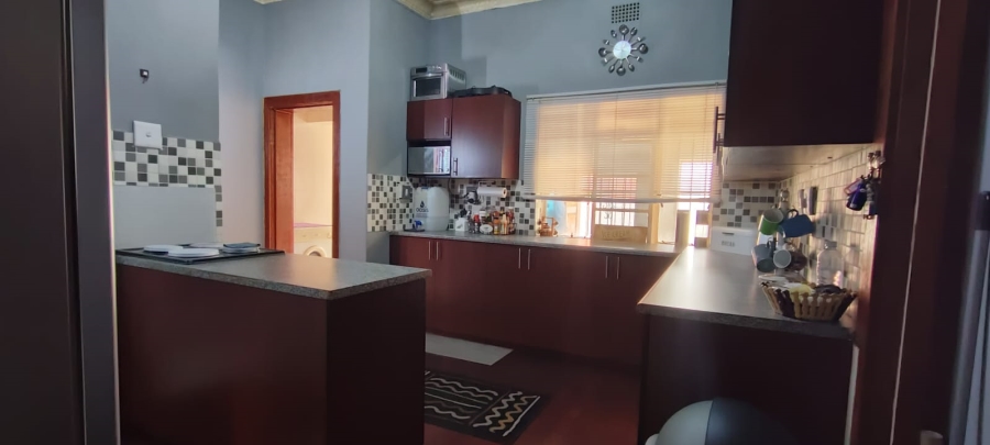 4 Bedroom Property for Sale in Randfontein Central Gauteng