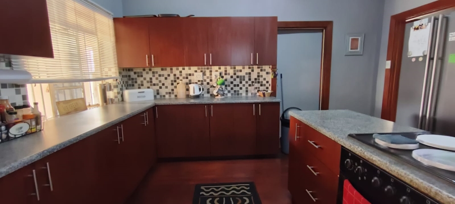 4 Bedroom Property for Sale in Randfontein Central Gauteng