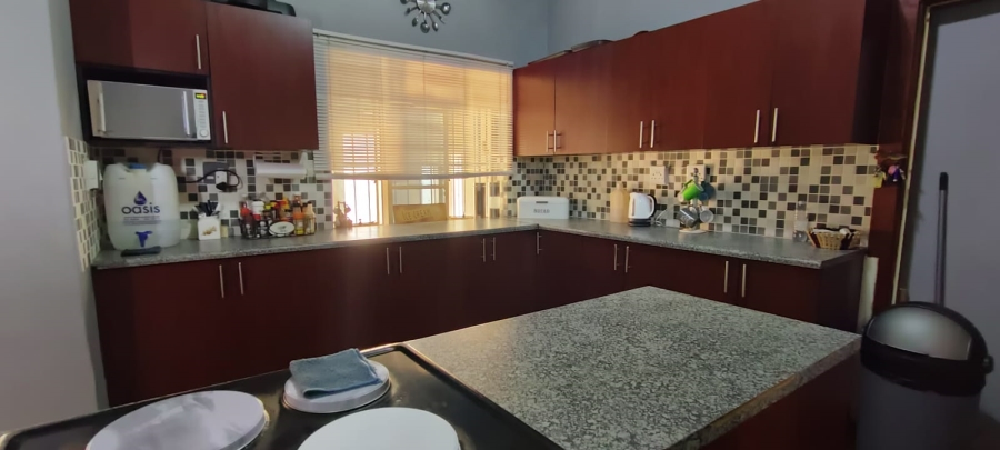 4 Bedroom Property for Sale in Randfontein Central Gauteng