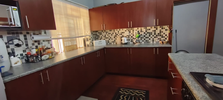 4 Bedroom Property for Sale in Randfontein Central Gauteng
