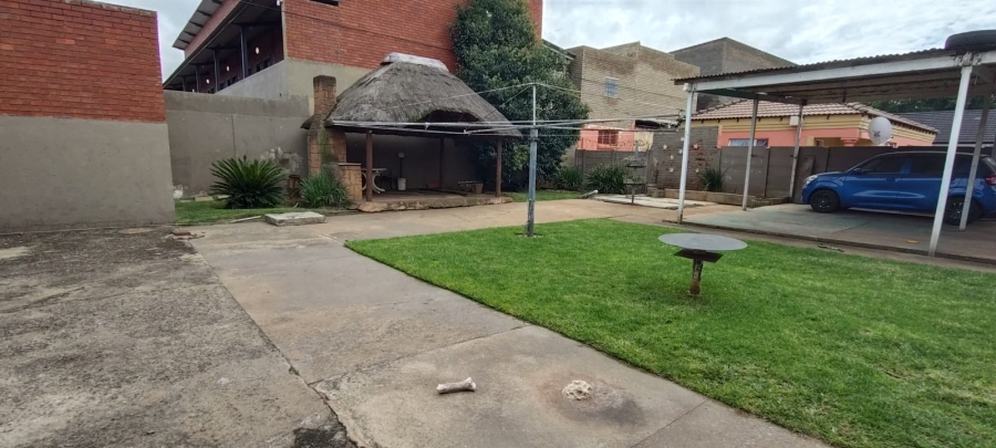 4 Bedroom Property for Sale in Randfontein Central Gauteng