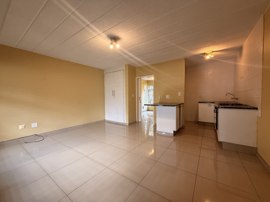 To Let 1 Bedroom Property for Rent in Parkwood Gauteng