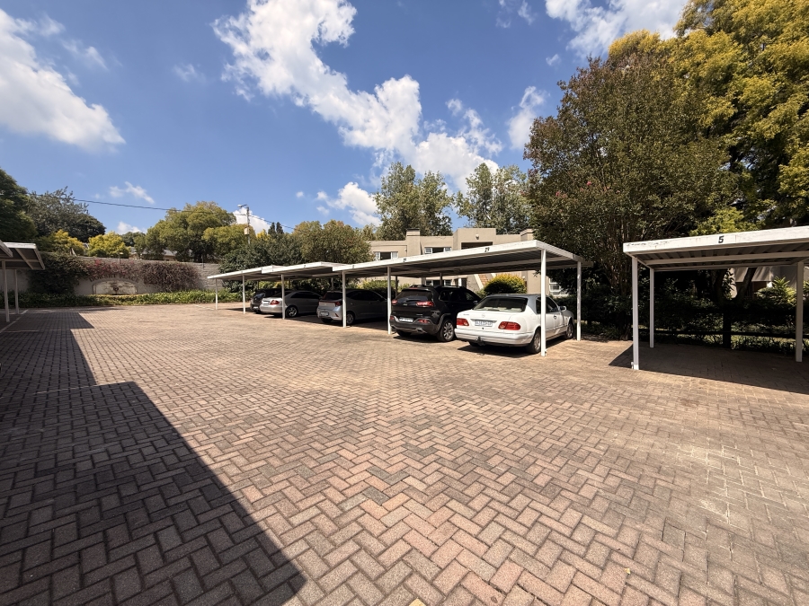 To Let 1 Bedroom Property for Rent in Parkwood Gauteng