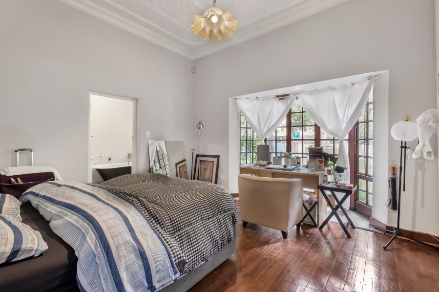 10 Bedroom Property for Sale in Auckland Park Gauteng