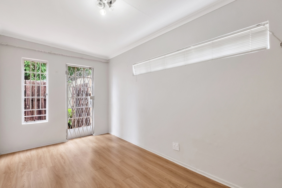 10 Bedroom Property for Sale in Auckland Park Gauteng