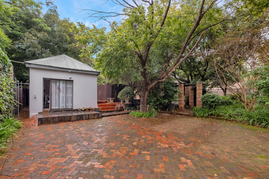 10 Bedroom Property for Sale in Auckland Park Gauteng