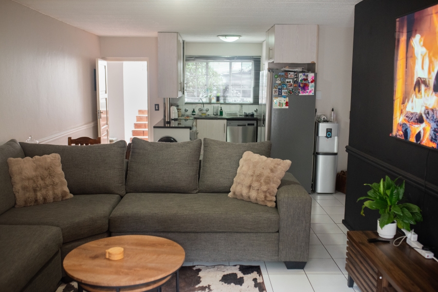 To Let 3 Bedroom Property for Rent in Strathavon Gauteng