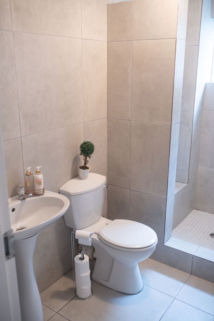 To Let 3 Bedroom Property for Rent in Strathavon Gauteng