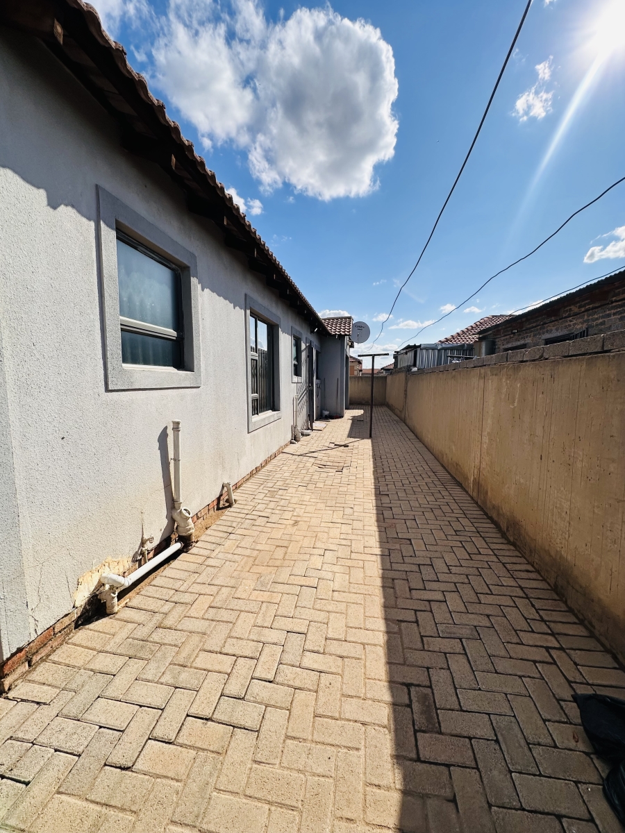 3 Bedroom Property for Sale in Vanderbijlpark CE 7 Gauteng