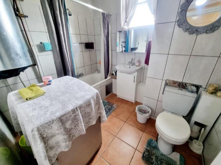 2 Bedroom Property for Sale in Vanderbijlpark SW 1 Gauteng