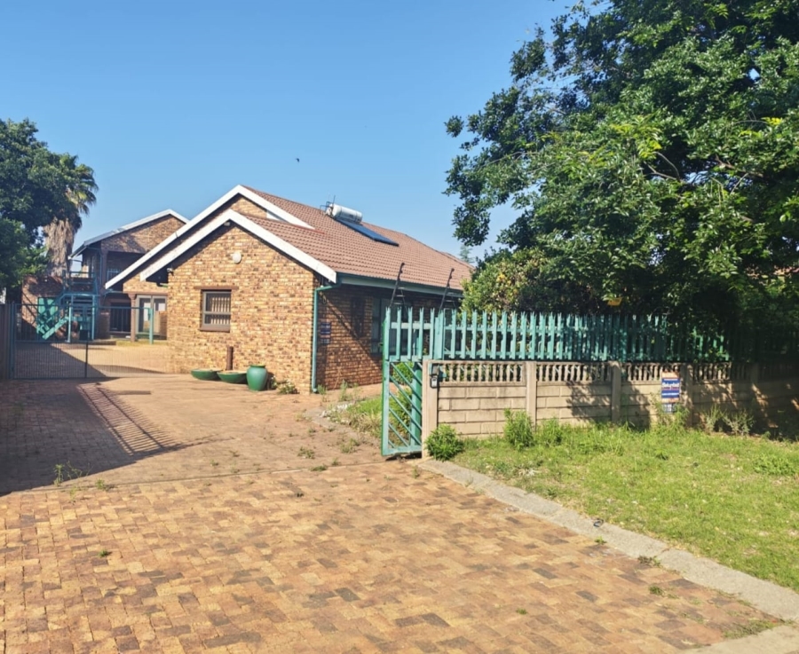 3 Bedroom Property for Sale in Waldrift Gauteng
