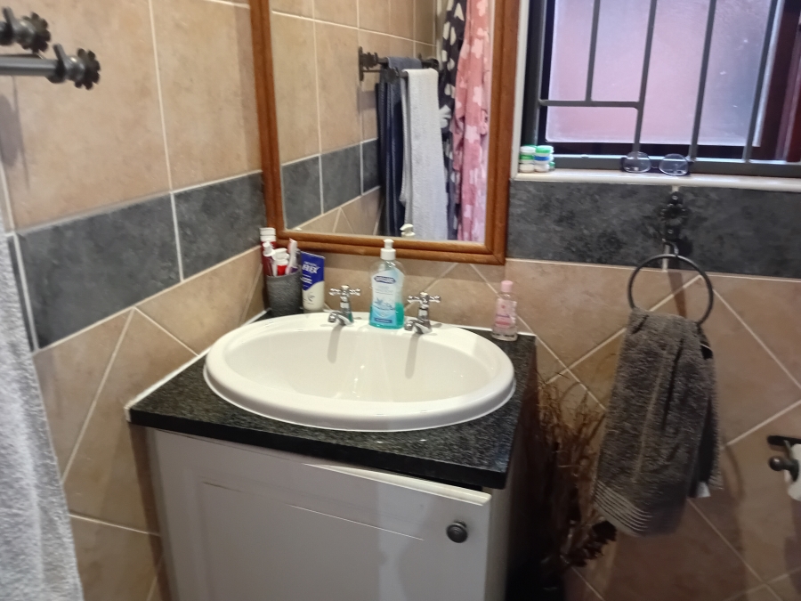 3 Bedroom Property for Sale in Boardwalk Gauteng