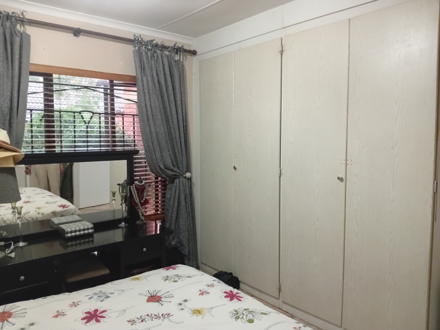 3 Bedroom Property for Sale in Boardwalk Gauteng
