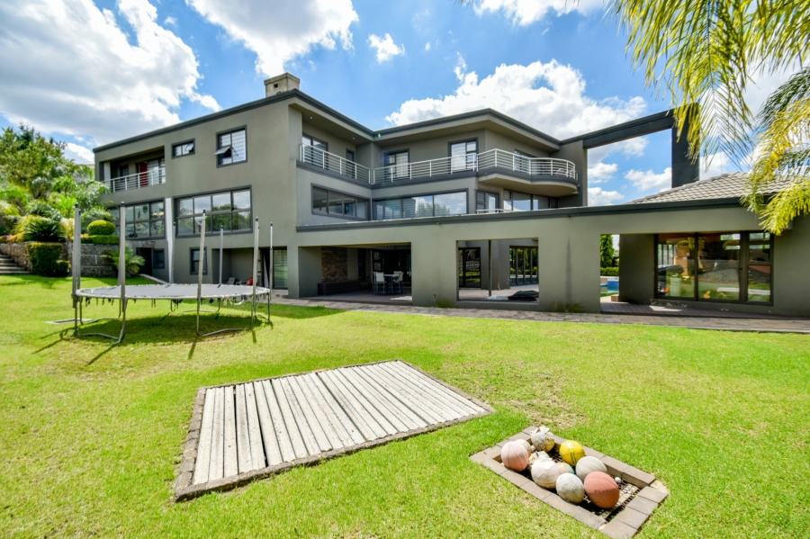 5 Bedroom Property for Sale in Blue Valley Golf Estate Gauteng