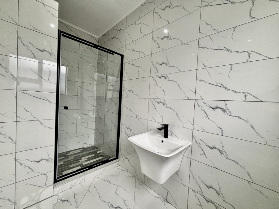 4 Bedroom Property for Sale in Six Fountains Residential Estate Gauteng