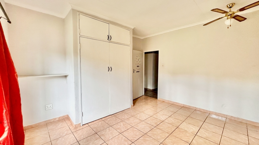 To Let 5 Bedroom Property for Rent in Pretoria North Gauteng