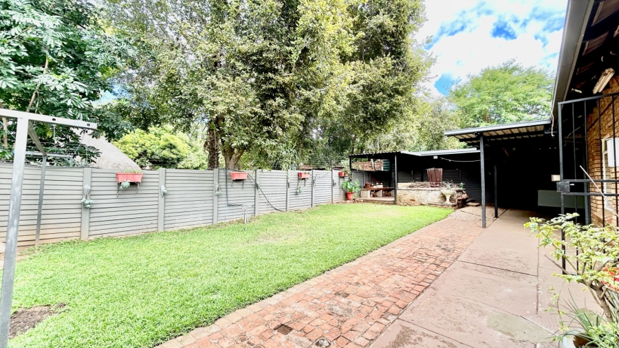 To Let 5 Bedroom Property for Rent in Pretoria North Gauteng