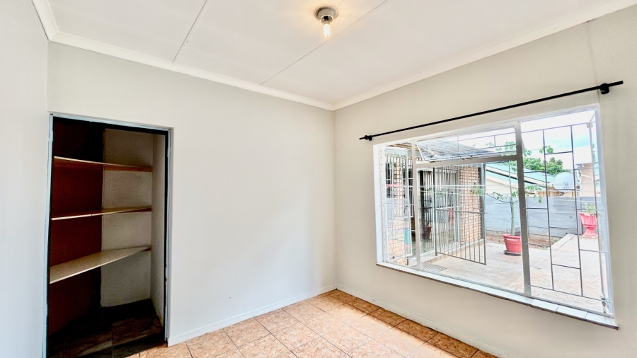 To Let 5 Bedroom Property for Rent in Pretoria North Gauteng