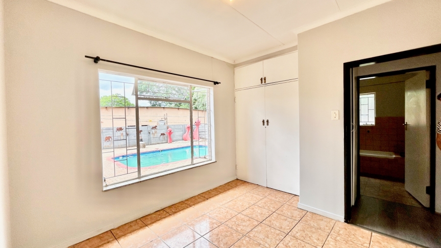 To Let 5 Bedroom Property for Rent in Pretoria North Gauteng