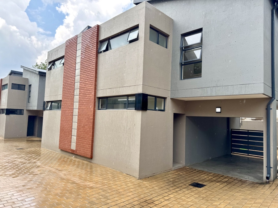2 Bedroom Property for Sale in Brooklyn Gauteng