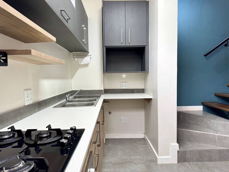 2 Bedroom Property for Sale in Brooklyn Gauteng