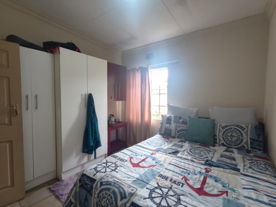 To Let 2 Bedroom Property for Rent in Highbury Gauteng