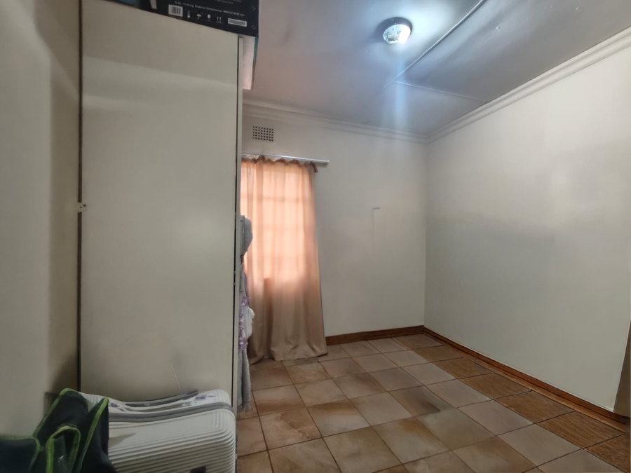 To Let 2 Bedroom Property for Rent in Highbury Gauteng