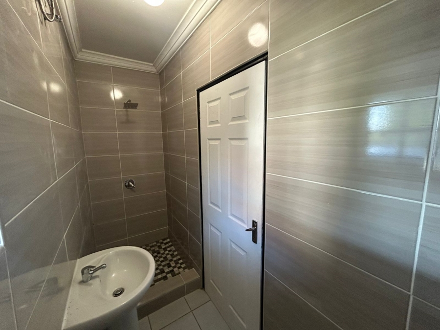 To Let 1 Bedroom Property for Rent in Bedworth Park Gauteng